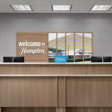 Hampton Inn & Suites Roswell-2